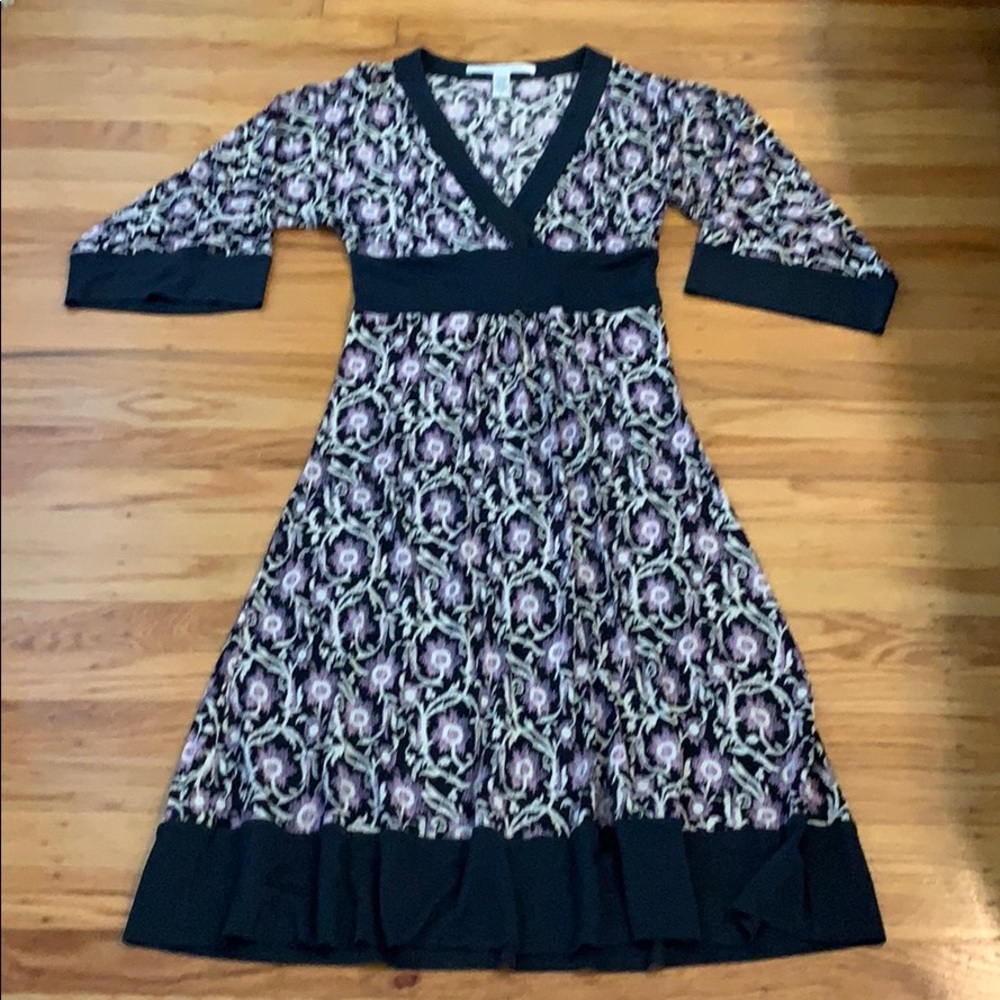 DVF v neck dress - size 2